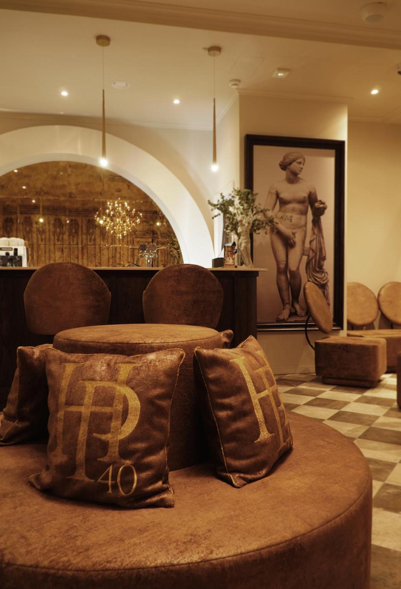 Hotel Pietryna วูดช์ ภายนอก รูปภาพ