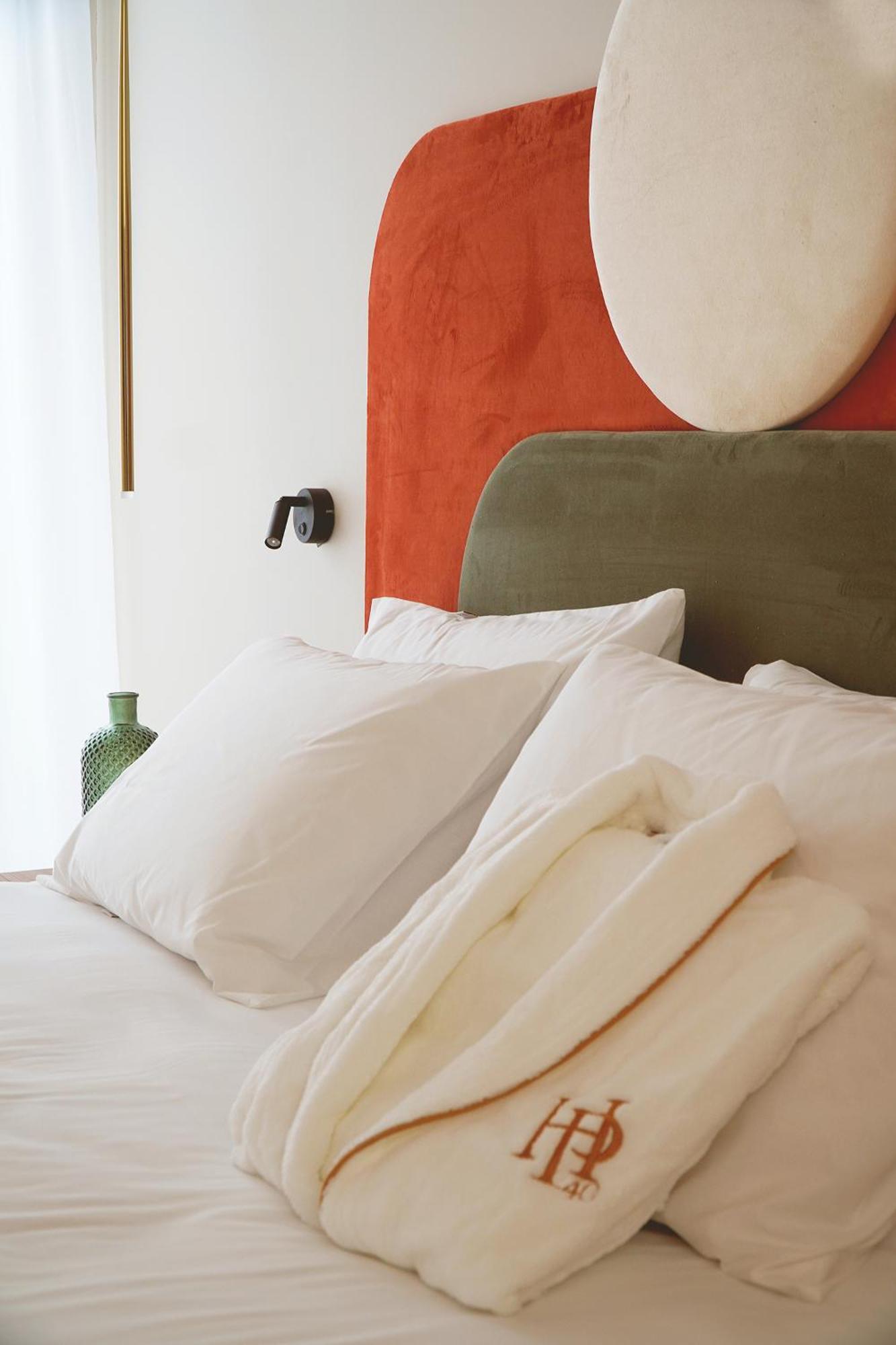 Hotel Pietryna วูดช์ ภายนอก รูปภาพ